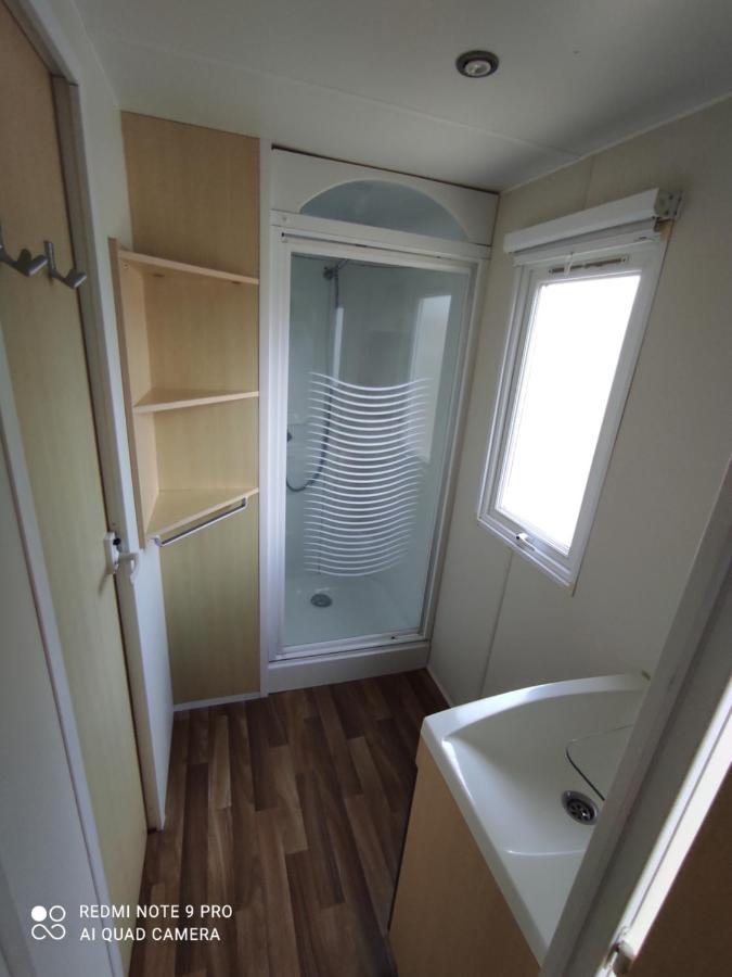 Mobil Home 5-6 Personnes - Climatise Пор-ла-Нувель Екстер'єр фото